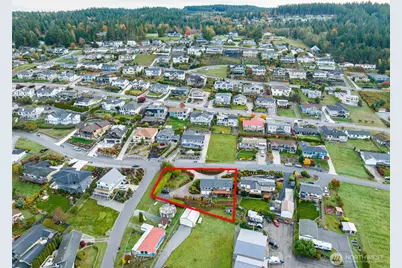 243 Henning Drive, Camano Island, WA 98282 - Photo 4