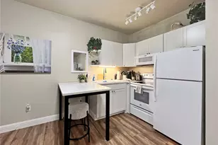 250 Tucker Ave, Friday Harbor, WA 98250 - Photo 8