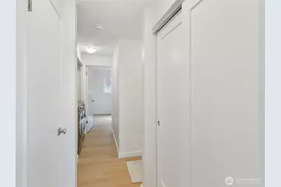 2104 Alki Avenue SW #306, Seattle, WA 98116 - Photo 26