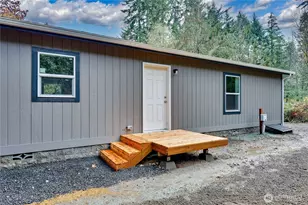 180 E Barnsby Pl, Shelton, WA 98584 - Photo 2