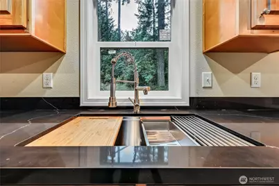 180 E Barnsby Place, Shelton, WA 98584 - Photo 6