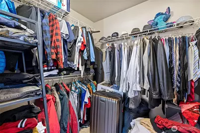 10709 Valley View Road #B403, Bothell, WA 98011 - Photo 24