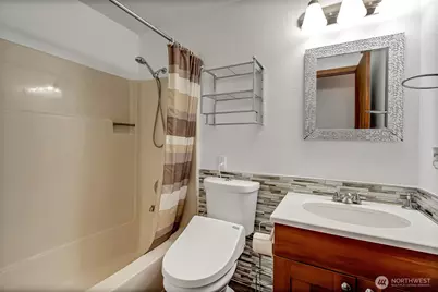 9520 175th Street Ct E, Puyallup, WA 98375 - Photo 12