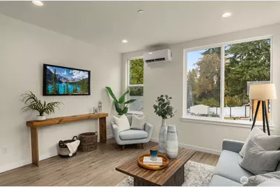 10306 E Midvale Avenue N, Seattle, WA 98133 - Photo 10