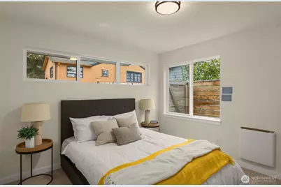 10306 E Midvale Avenue N, Seattle, WA 98133 - Photo 12