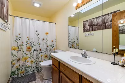 1136 N Cascade Court, Lynden, WA 98264 - Photo 32