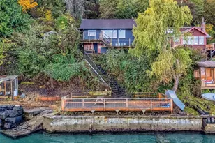 9804 SW Bunker Trail, Vashon, WA 98070 - Photo 2