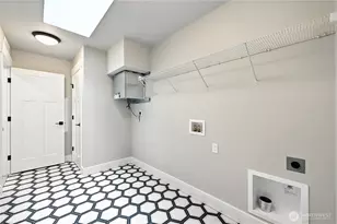 19228 Meridian Dr SE, Bothell, WA 98012 - Photo 24