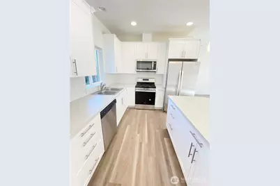 19019 E State Route 3 #A, Allyn, WA 98524 - Photo 6