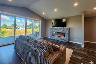 332 Cockle St SW, Ocean Shores, WA 98569 - Photo 12