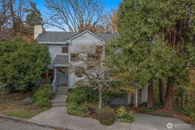 930 37th Avenue, Seattle, WA 98122 - Photo 2