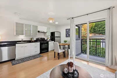 2626 E Madison Street #11, Seattle, WA 98112 - Photo 18