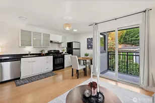 2626 E Madison St, Seattle, WA 98112 - Photo 18