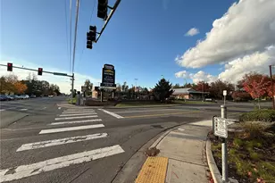 1725 Continental Pl, Mount Vernon, WA 98273 - Photo 2