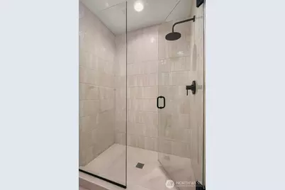 419 99th Avenue NE, Bellevue, WA 98004 - Photo 24