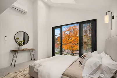 419 99th Avenue NE, Bellevue, WA 98004 - Photo 18