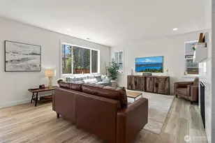 18740 130th St E, Bonney Lake, WA 98391 - Photo 8