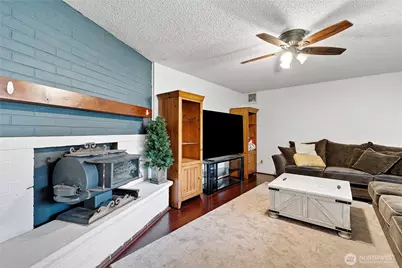 26707 Orville Road E, Orting, WA 98360 - Photo 2