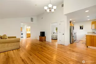 16375 NE 44th Ct, Redmond, WA 98052 - Photo 32