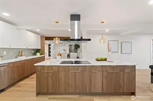 14538 38th Ave NE, Lake Forest Park, WA 98155 - Photo 16