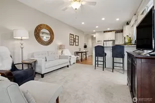 806 Pine Dr, Enumclaw, WA 98022 - Photo 4