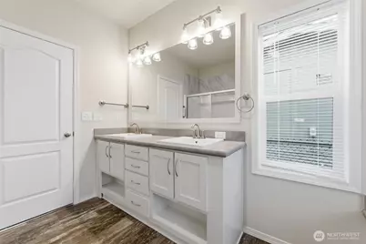 1111 Archwood Drive SW #325, Olympia, WA 98502 - Photo 18