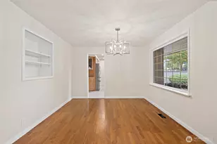 7915 37th Ave S, Seattle, WA 98118 - Photo 8