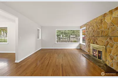 7915 37th Avenue S, Seattle, WA 98118 - Photo 10
