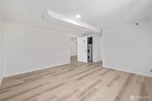 7915 37th Ave S, Seattle, WA 98118 - Photo 32