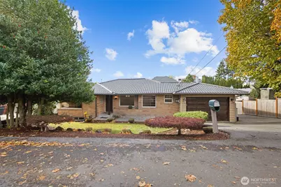 7915 37th Avenue S, Seattle, WA 98118 - Photo 2