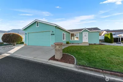 1232 Woods Street, Wenatchee, WA 98801 - Photo 1