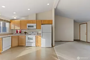 1232 Woods St, Wenatchee, WA 98801 - Photo 16