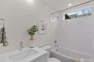 9225 C 14th Ave NW, Seattle, WA 98117 - Photo 20
