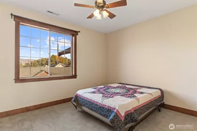 1051 N Baker Avenue #B203, East Wenatchee, WA 98802 - Photo 26