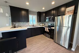 2010 Broadway Ave, Hoquiam, WA 98550 - Photo 8