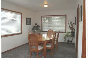 802 117th St S, Tacoma, WA 98444 - Photo 8