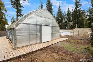 4 E Mountain View Rd, Camano Island, WA 98282 - Photo 20