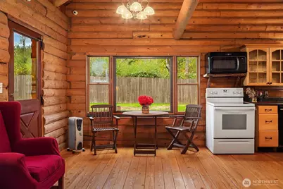 4 E Mountain View Road, Camano Island, WA 98282 - Photo 8