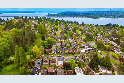 4326 NE 44th Street, Seattle, WA 98105 - Photo 36
