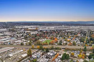 546 S Cloverdale St, Seattle, WA 98108 - Photo 30