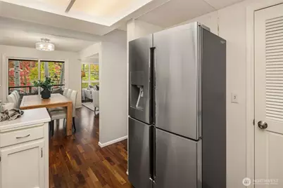 6300 Sand Point Way NE #212, Seattle, WA 98115 - Photo 8