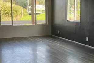 424 Minnesota St, South Bend, WA 98586 - Photo 4