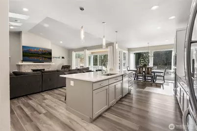 14025 107th Place NE, Lake Stevens, WA 98258 - Photo 8