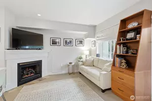 1545 NW 57th St, Seattle, WA 98107 - Photo 8