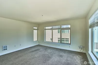 1610 Belmont Avenue #613, Seattle, WA 98122 - Photo 12