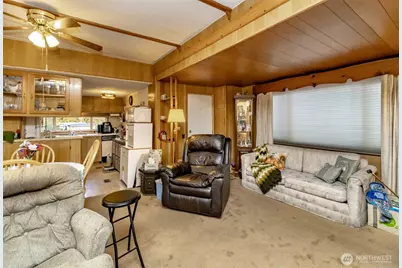 25406 E 37th Avenue E, Spanaway, WA 98387 - Photo 18