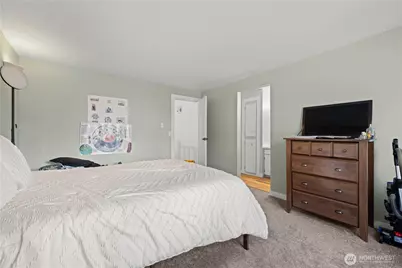 2621 Mountain View Avenue W #9B, Tacoma, WA 98466 - Photo 16