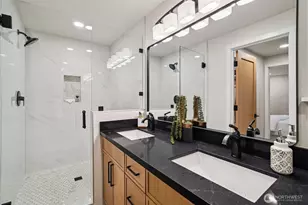 13209 69th Ave NE, Kirkland, WA 98034 - Photo 16