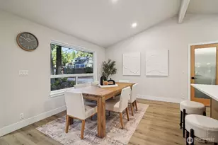 13209 69th Ave NE, Kirkland, WA 98034 - Photo 6