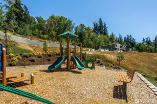 4040 Aberdeen Wy NE, Renton, WA 98056 - Photo 10